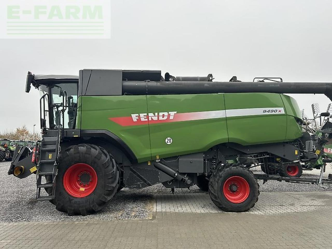 Fendt 9490x - Moissonneuse-batteuse: photos 1 Fendt 9490x - Moissonneuse-batteuse: photos 1