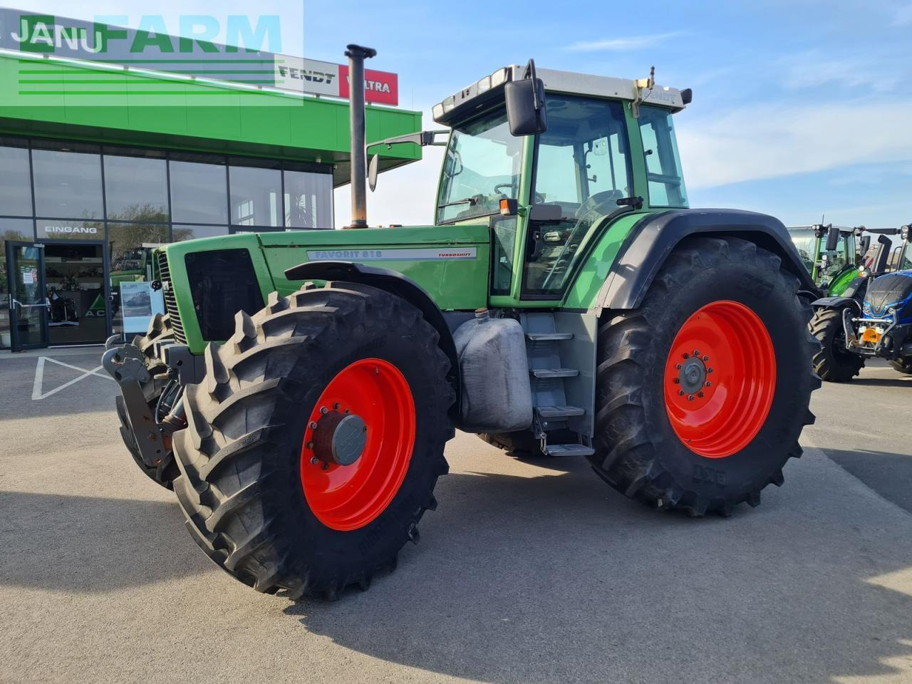 Fendt favorit 818 - Tracteur agricole: photos 1 Fendt favorit 818 - Tracteur agricole: photos 1