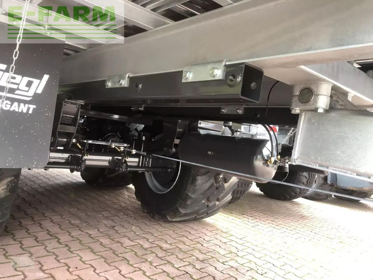 Fliegl gigant asw 281 - Benne agricole: photos 4 Fliegl gigant asw 281 - Benne agricole: photos 4
