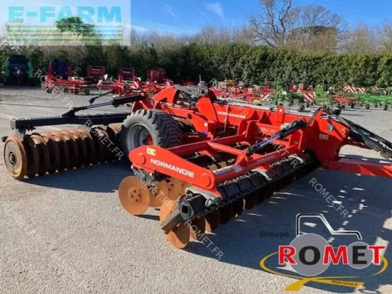 Gregoire Besson normandie - Bineuse: photos 1 Gregoire Besson normandie - Bineuse: photos 1