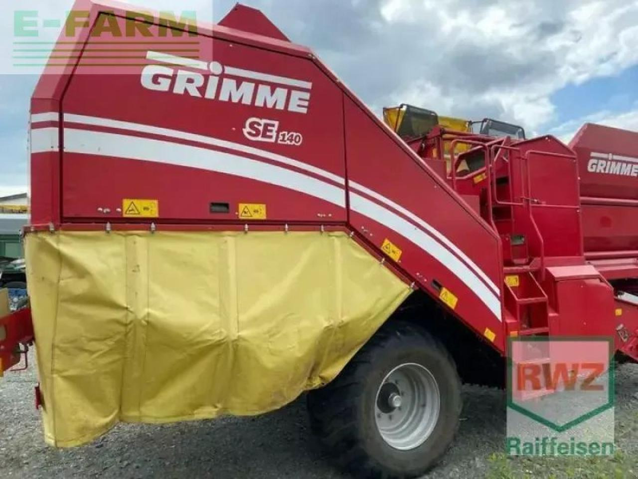 Grimme potato harvester - Arracheuse de pommes de terre: photos 4 Grimme potato harvester - Arracheuse de pommes de terre: photos 4