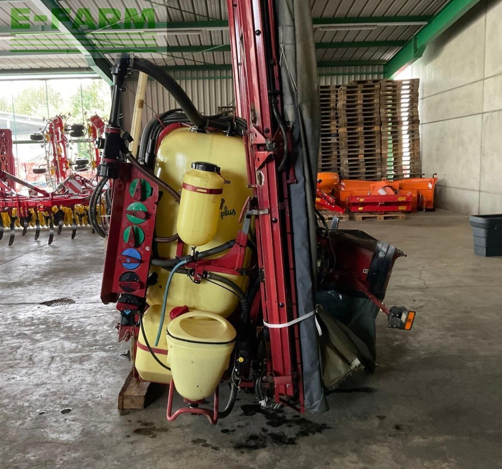 Hardi Master 1200 Twin Stream - Pulvérisateur traîné: photos 2 Hardi Master 1200 Twin Stream - Pulvérisateur traîné: photos 2