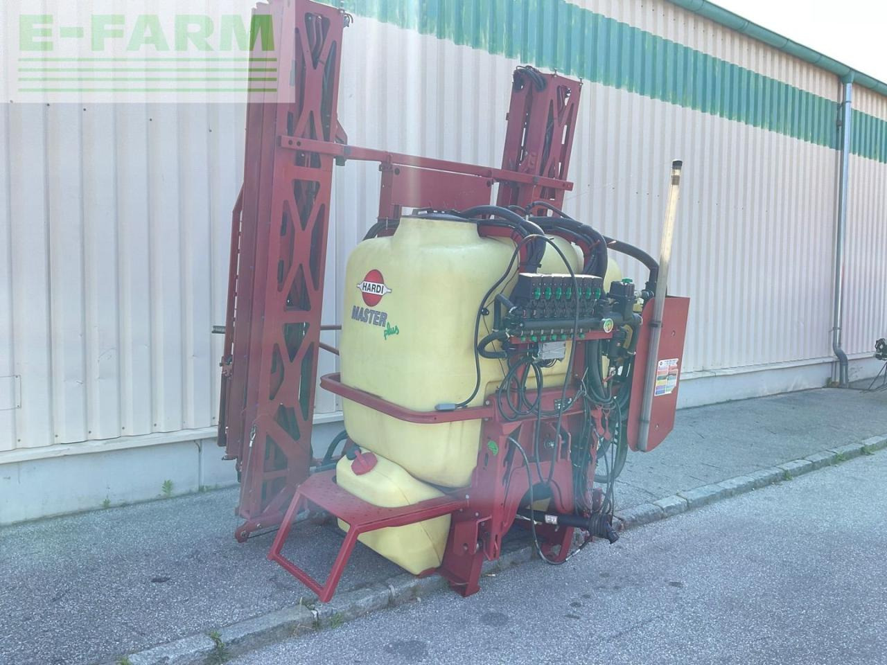 Hardi Master Plus 1500 - Pulvérisateur traîné: photos 4 Hardi Master Plus 1500 - Pulvérisateur traîné: photos 4