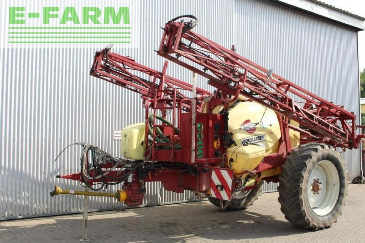 Hardi commander 2800 - Pulvérisateur traîné: photos 1 Hardi commander 2800 - Pulvérisateur traîné: photos 1