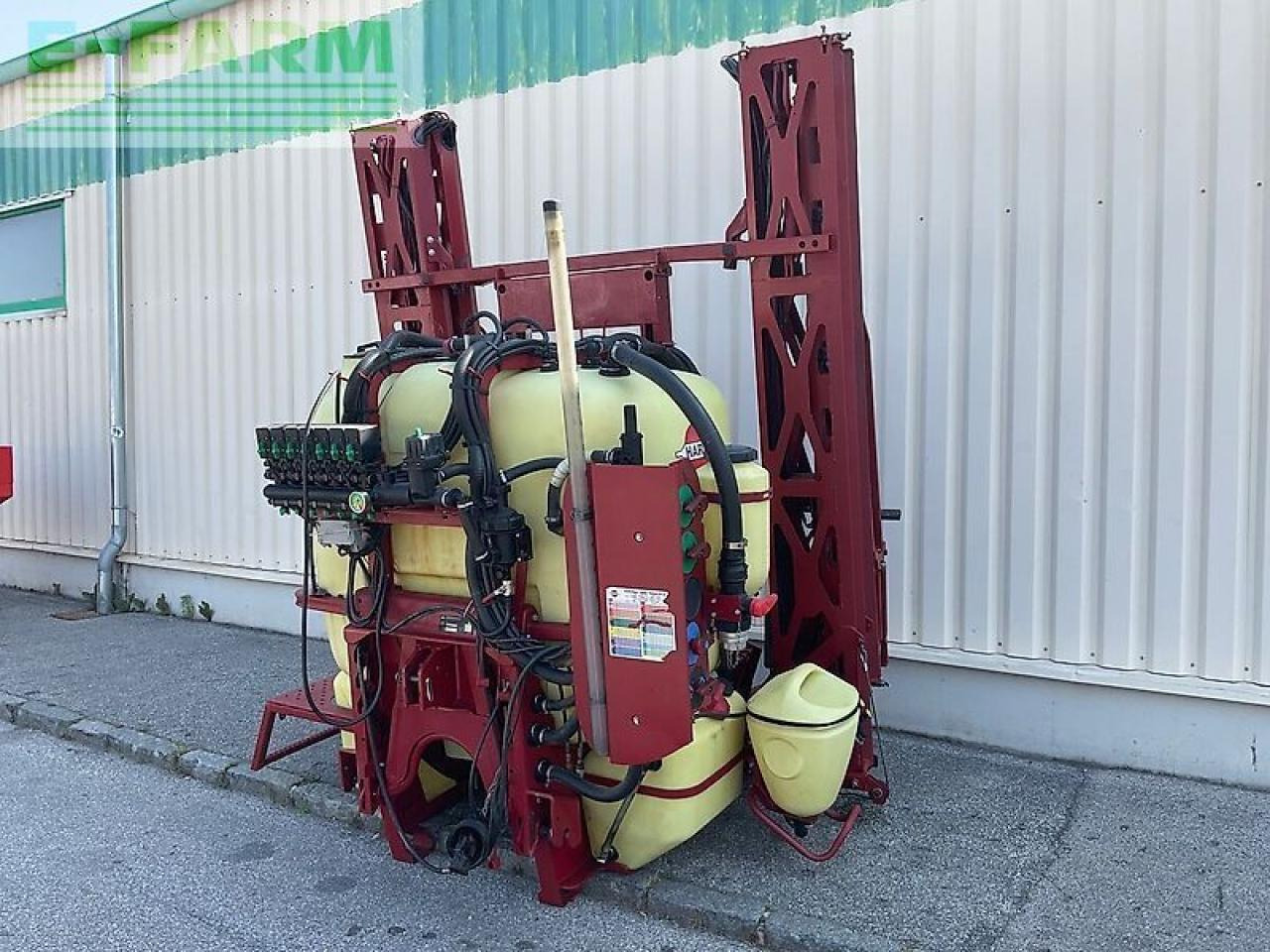 Hardi master plus 1500 - Pulvérisateur traîné: photos 1 Hardi master plus 1500 - Pulvérisateur traîné: photos 1