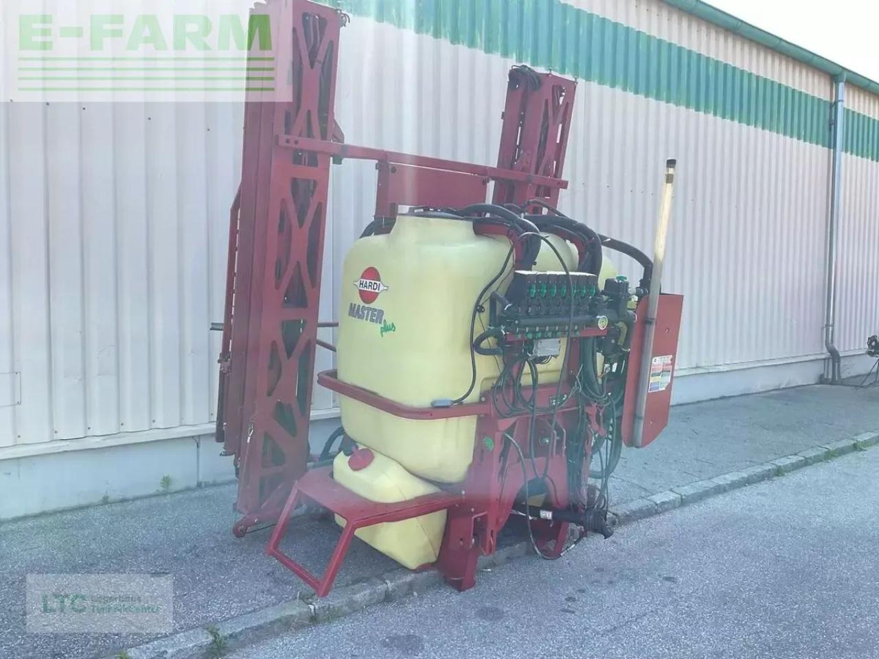 Hardi master plus 1500 - Pulvérisateur traîné: photos 2 Hardi master plus 1500 - Pulvérisateur traîné: photos 2