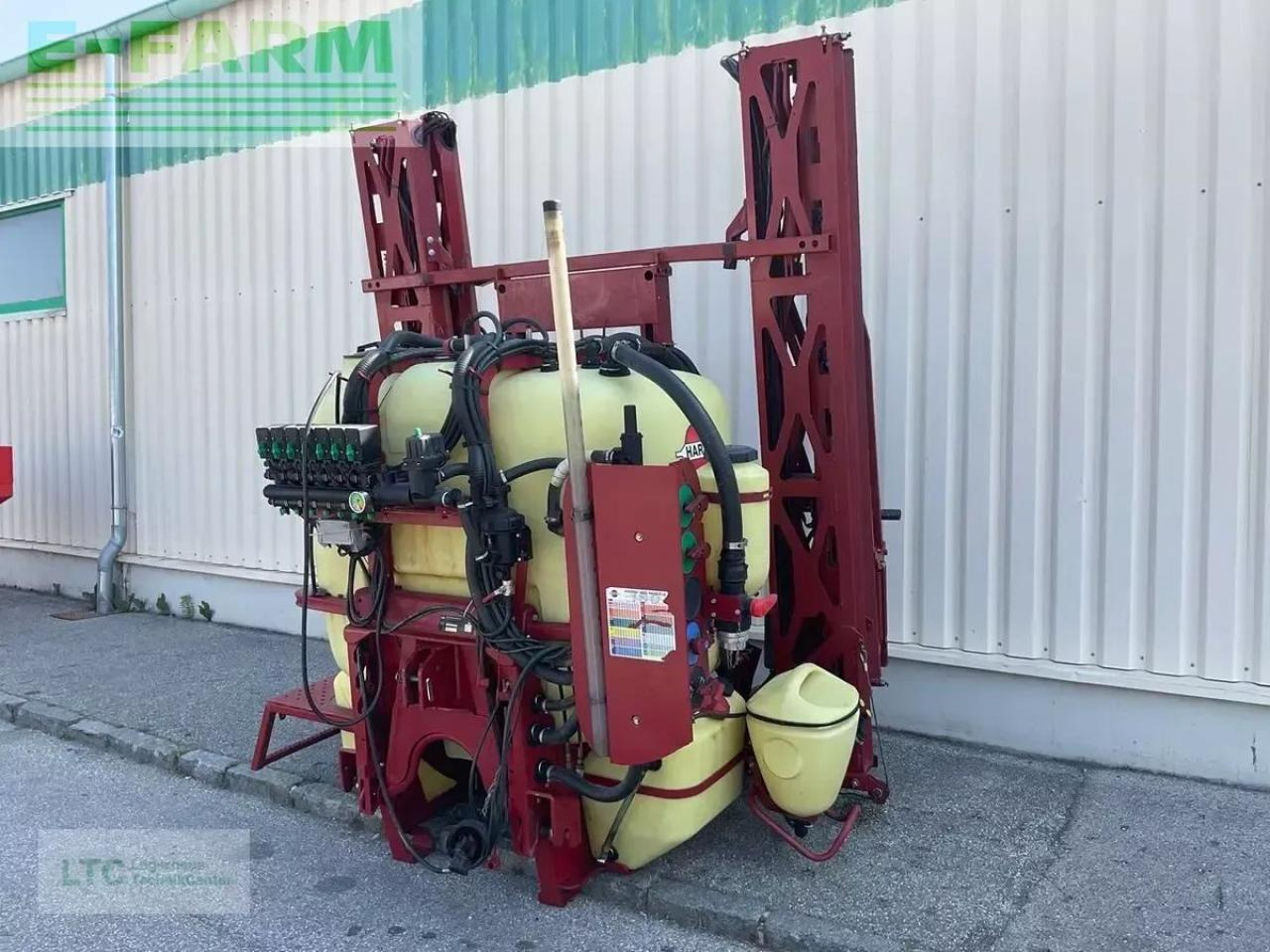 Hardi master plus 1500 - Pulvérisateur traîné: photos 1 Hardi master plus 1500 - Pulvérisateur traîné: photos 1