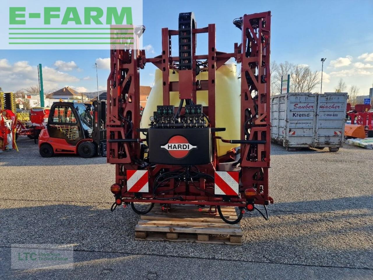 Hardi mega 12 - Pulvérisateur traîné: photos 3 Hardi mega 12 - Pulvérisateur traîné: photos 3