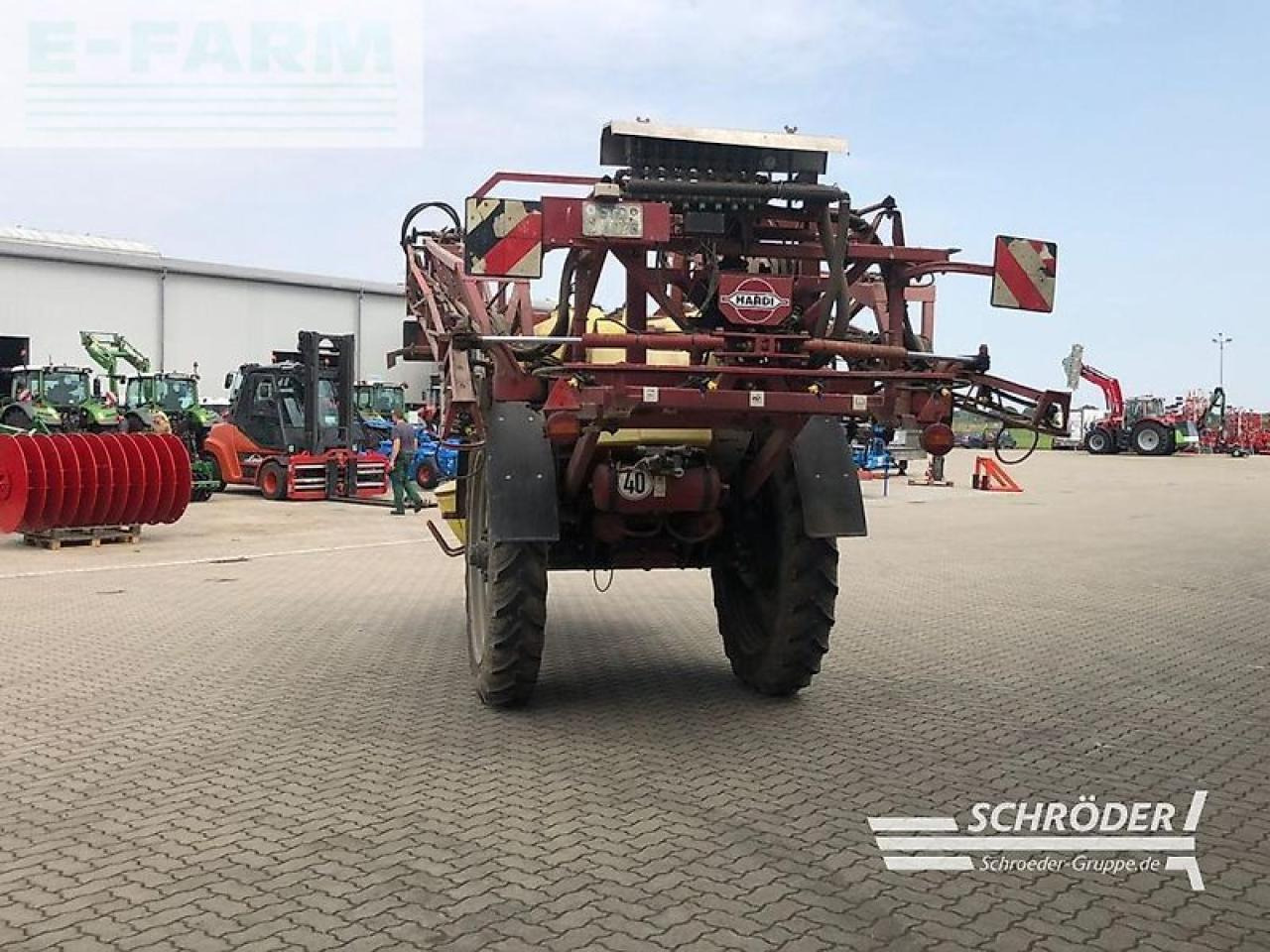 Hardi navigator 3000 - Pulvérisateur traîné: photos 3 Hardi navigator 3000 - Pulvérisateur traîné: photos 3