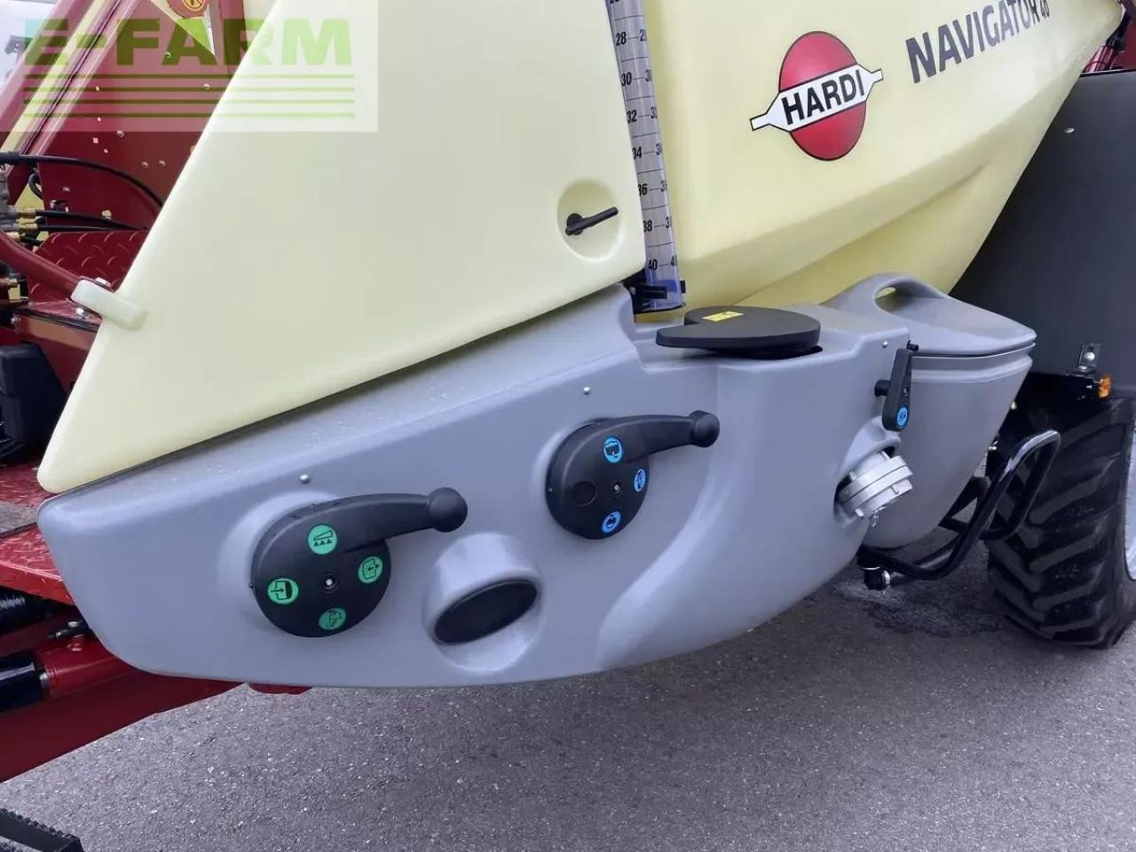 Hardi navigator 4000l 27m 9tb ddz - Pulvérisateur traîné: photos 3 Hardi navigator 4000l 27m 9tb ddz - Pulvérisateur traîné: photos 3