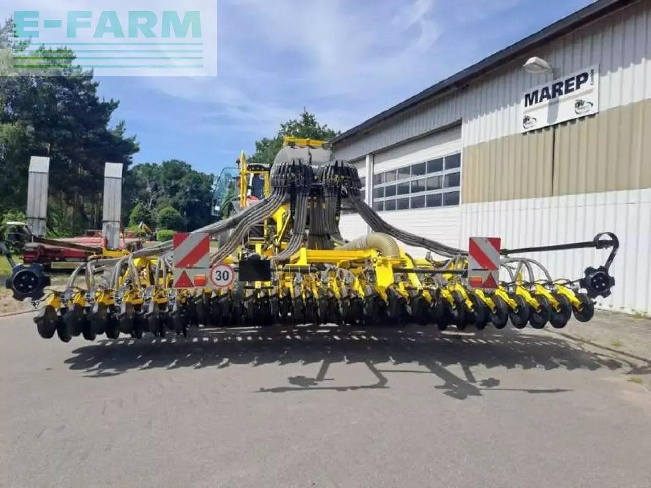 Horsch bednar omega 6000l - Semoir: photos 3 Horsch bednar omega 6000l - Semoir: photos 3