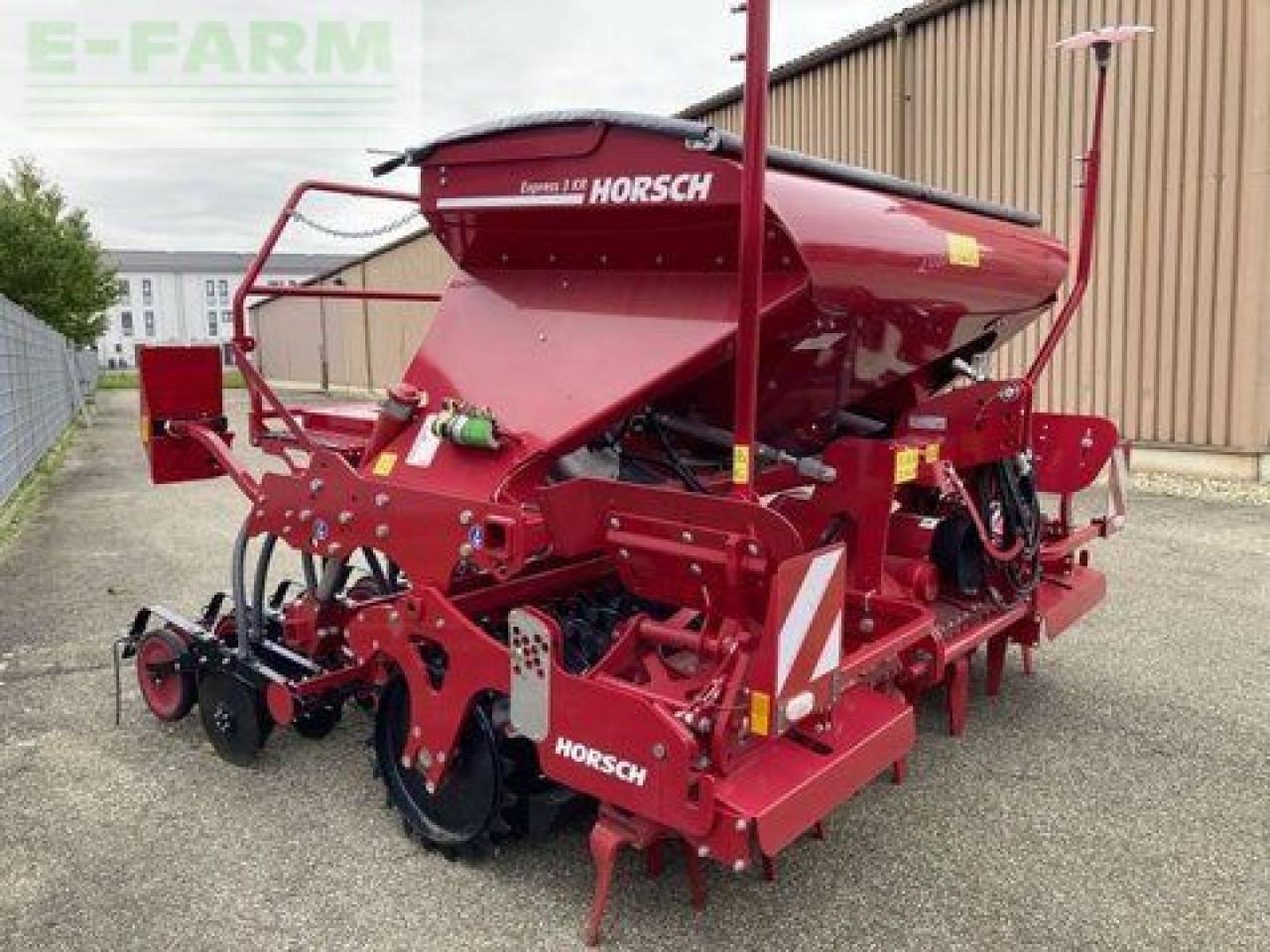 Horsch express 3 kr - Semoir: photos 3 Horsch express 3 kr - Semoir: photos 3