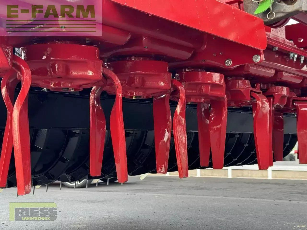 Horsch express 3 kr - Combiné de semis: photos 4 Horsch express 3 kr - Combiné de semis: photos 4