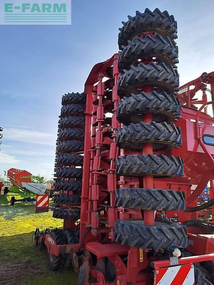 Horsch pronto 9dc - Semoir: photos 2 Horsch pronto 9dc - Semoir: photos 2