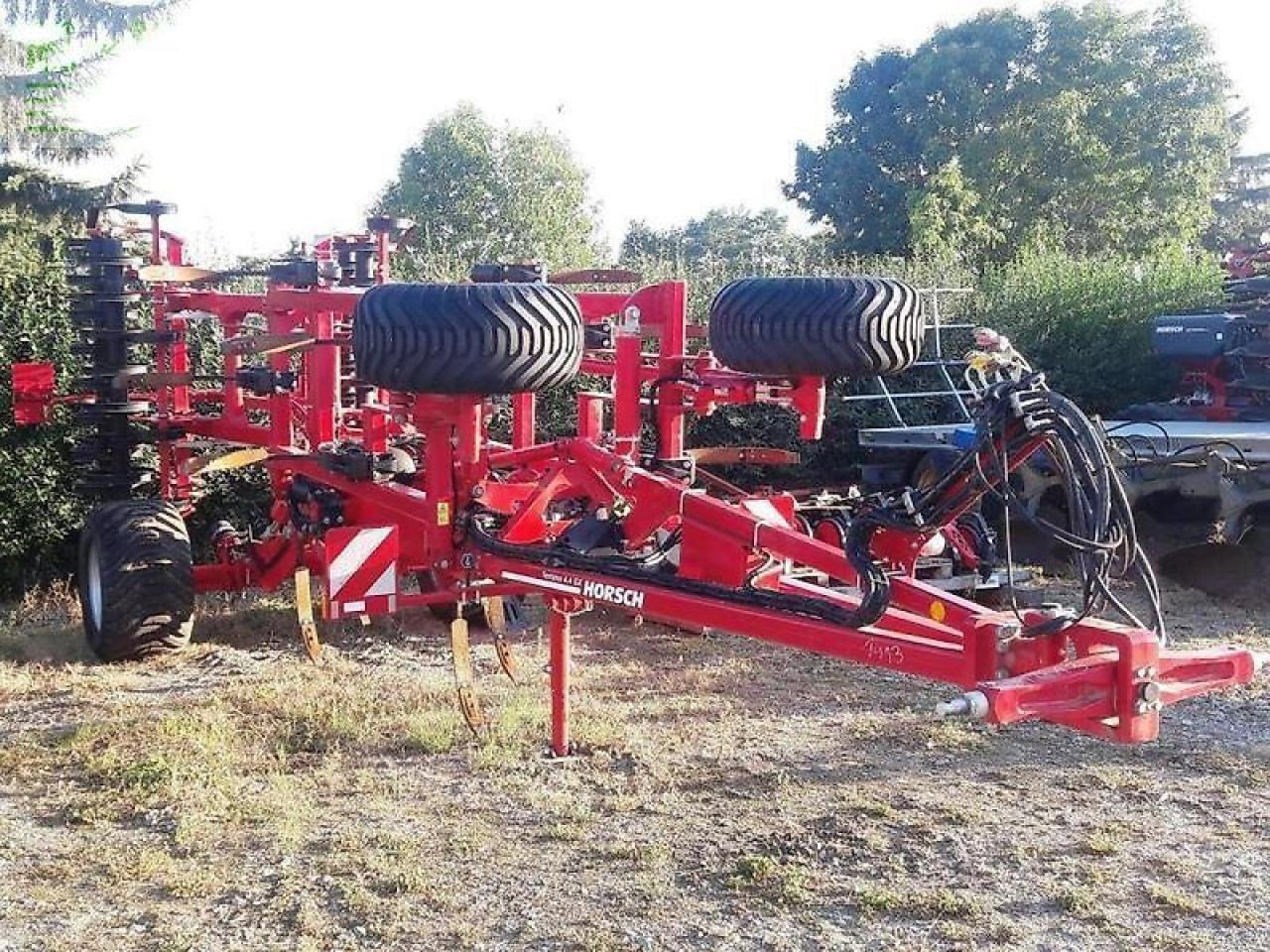 Horsch terrano 4.4gx - Bineuse: photos 1 Horsch terrano 4.4gx - Bineuse: photos 1