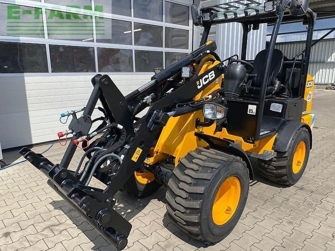 JCB 403 elektro agri - Mini pelle: photos 3 JCB 403 elektro agri - Mini pelle: photos 3