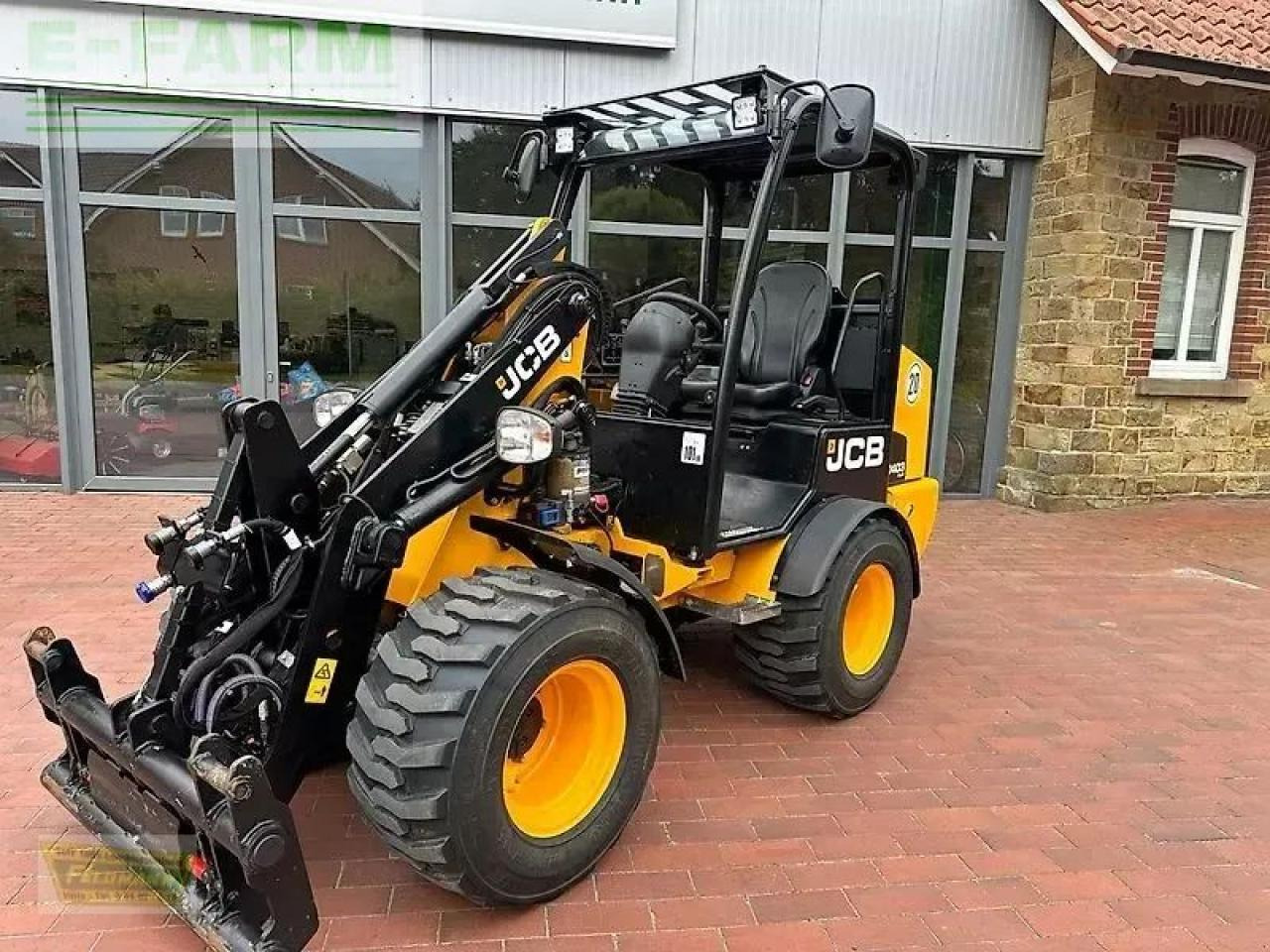 JCB 403 plus agri großer motor, zentralschmierung - Chargeuse sur pneus: photos 1 JCB 403 plus agri großer motor, zentralschmierung - Chargeuse sur pneus: photos 1