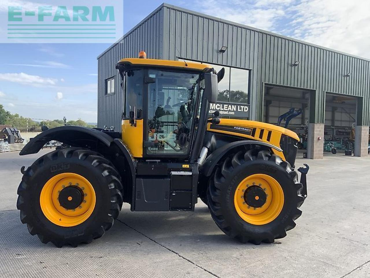 JCB 4220 fastrac (st24095) - Tracteur agricole: photos 1 JCB 4220 fastrac (st24095) - Tracteur agricole: photos 1