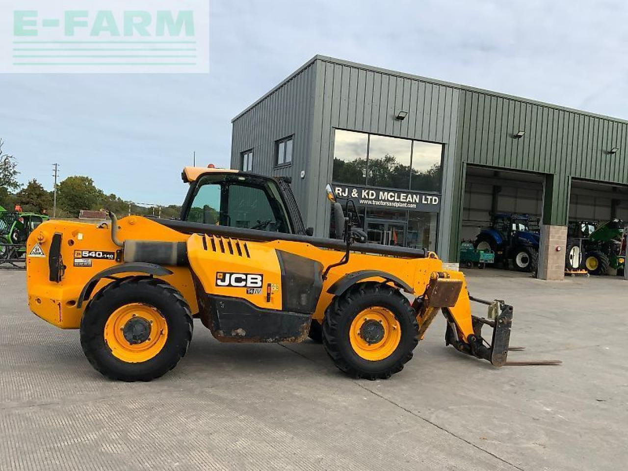 JCB 540-140 hi viz telehandler (st24049) - Chariot télescopique: photos 3 JCB 540-140 hi viz telehandler (st24049) - Chariot télescopique: photos 3