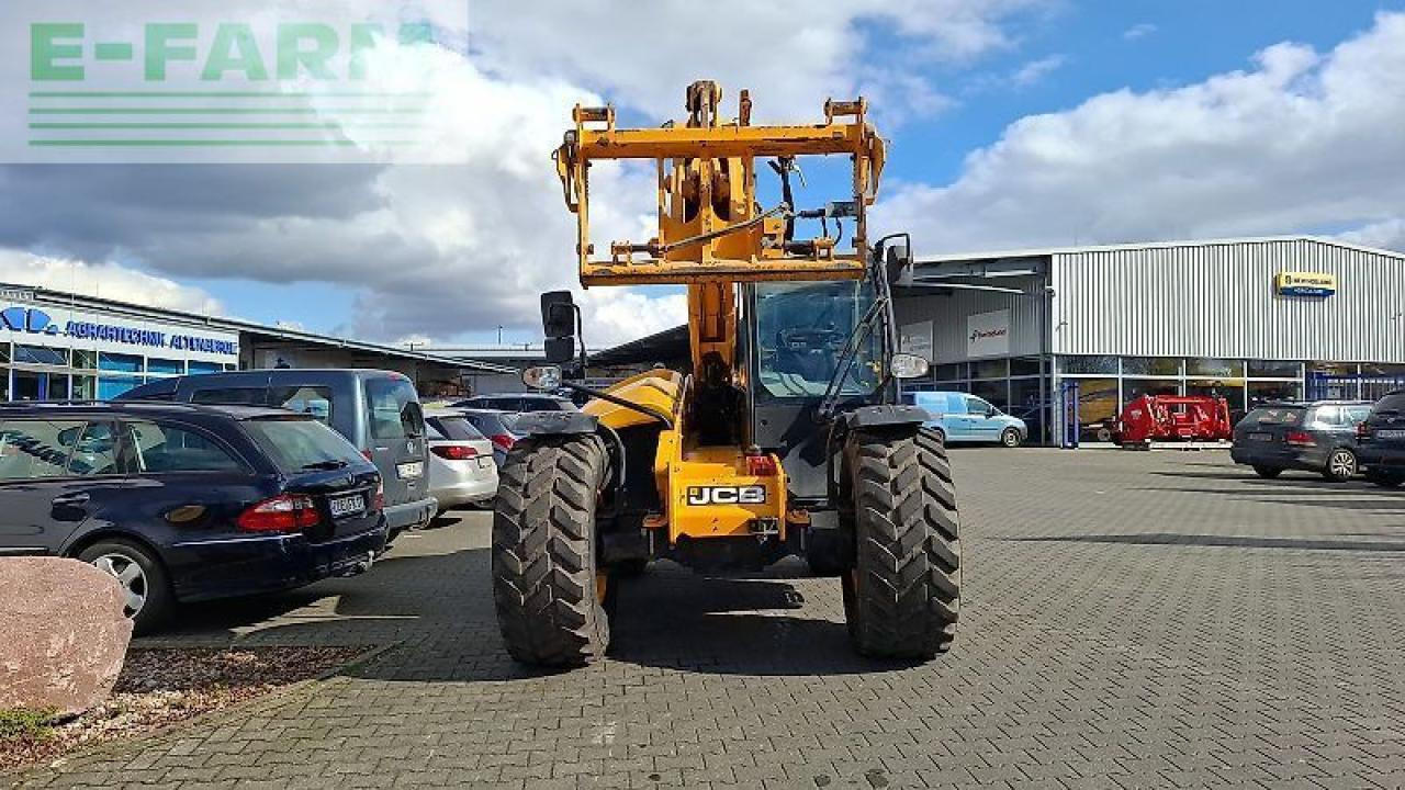 JCB 542-70 agri pro - Chariot télescopique: photos 3 JCB 542-70 agri pro - Chariot télescopique: photos 3