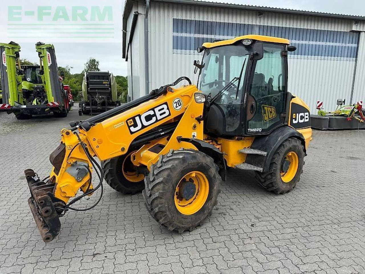 JCB tm 220 agri tele - Chargeuse sur pneus: photos 1 JCB tm 220 agri tele - Chargeuse sur pneus: photos 1