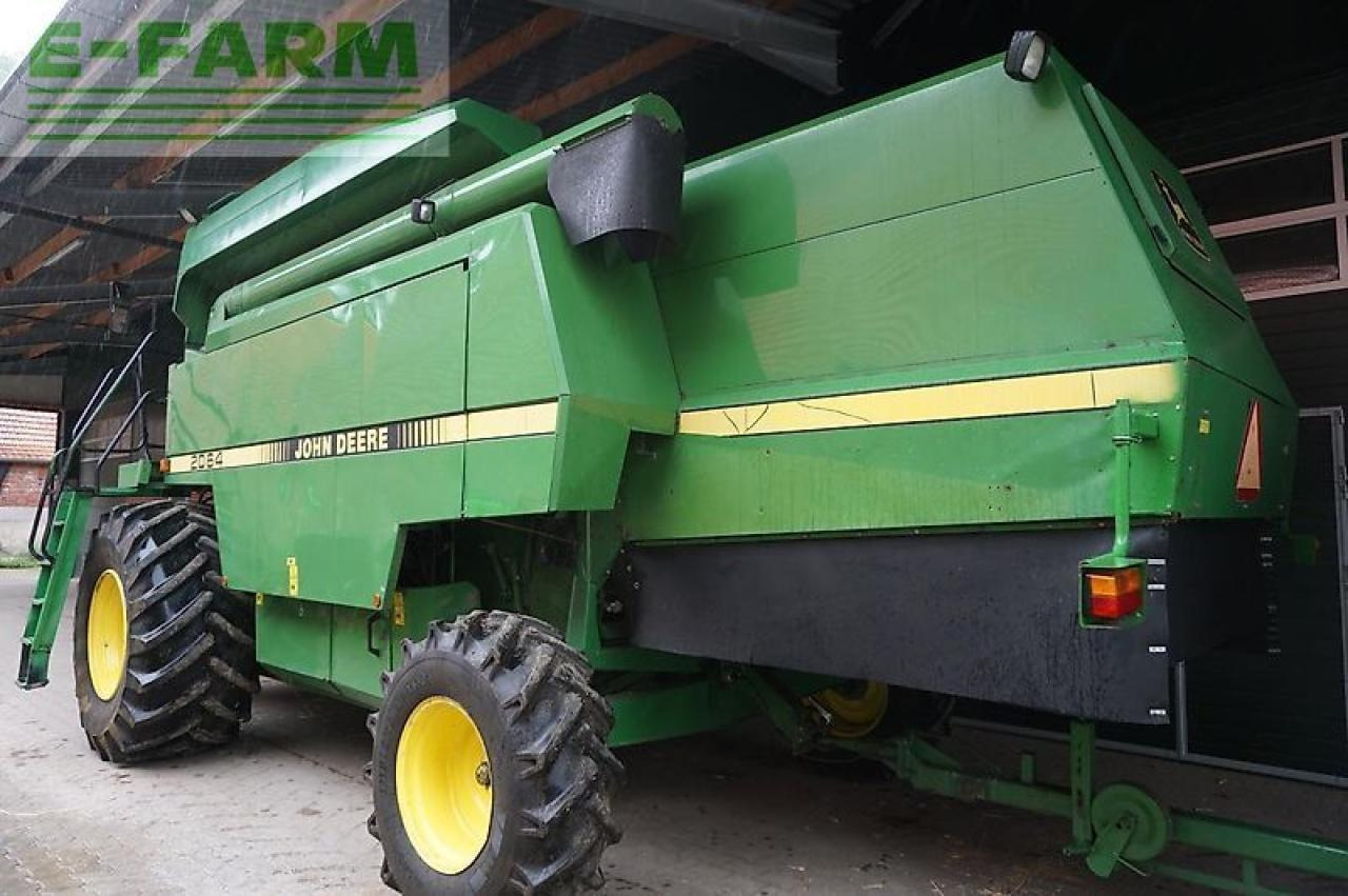 John Deere 2064 + 820 schneidwerk - Moissonneuse-batteuse: photos 4 John Deere 2064 + 820 schneidwerk - Moissonneuse-batteuse: photos 4