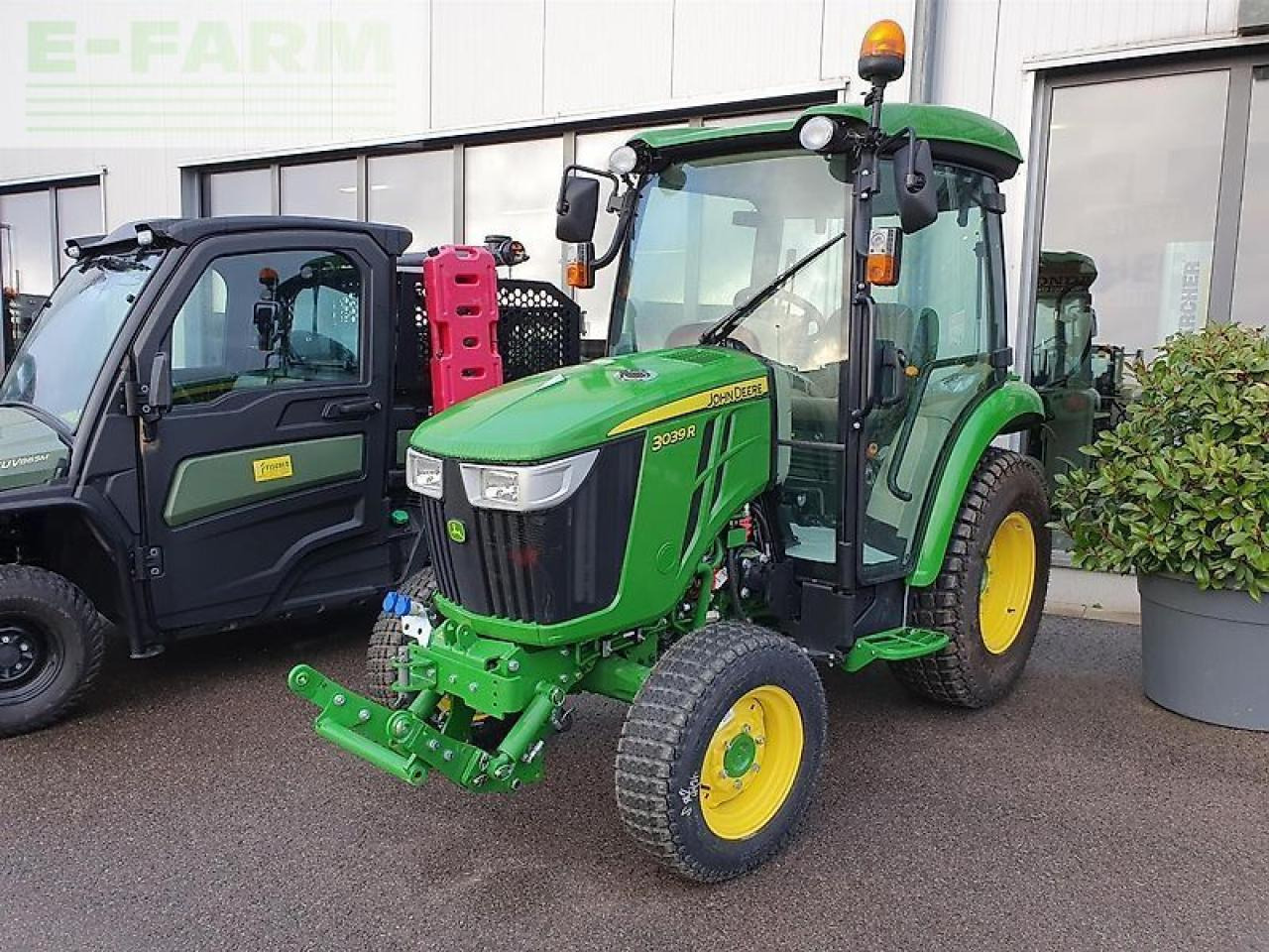 John Deere 3039r neumaschine - Tracteur agricole: photos 1 John Deere 3039r neumaschine - Tracteur agricole: photos 1