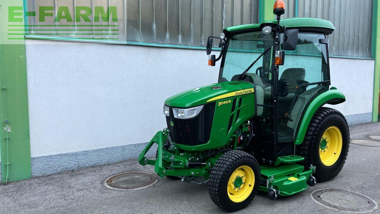 John Deere 3046R - Tracteur agricole: photos 1 John Deere 3046R - Tracteur agricole: photos 1