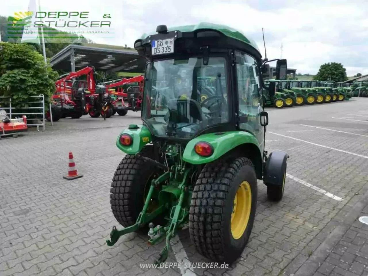 John Deere 3046r - Tracteur agricole: photos 4 John Deere 3046r - Tracteur agricole: photos 4