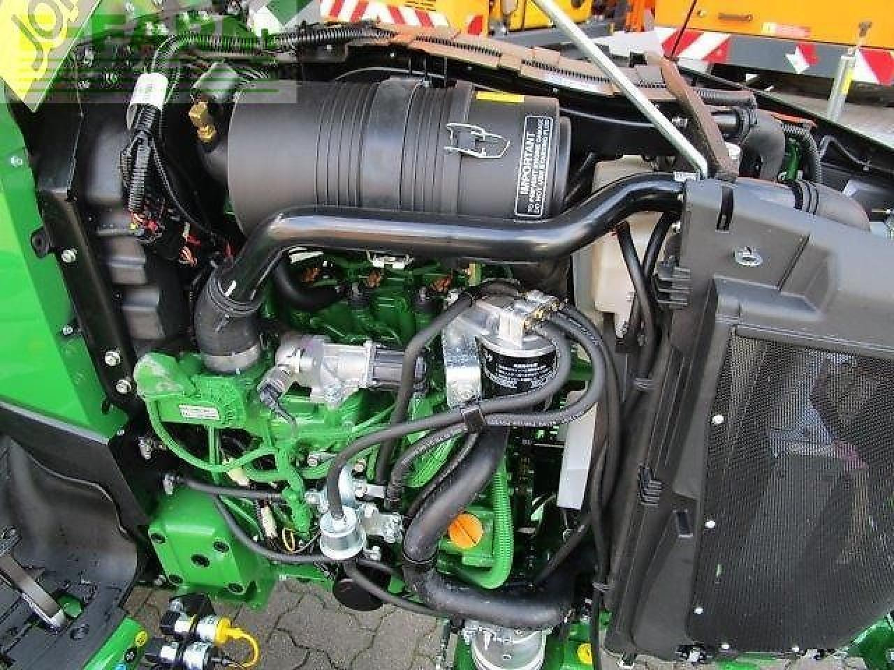 John Deere 3046r - Tracteur agricole: photos 3 John Deere 3046r - Tracteur agricole: photos 3