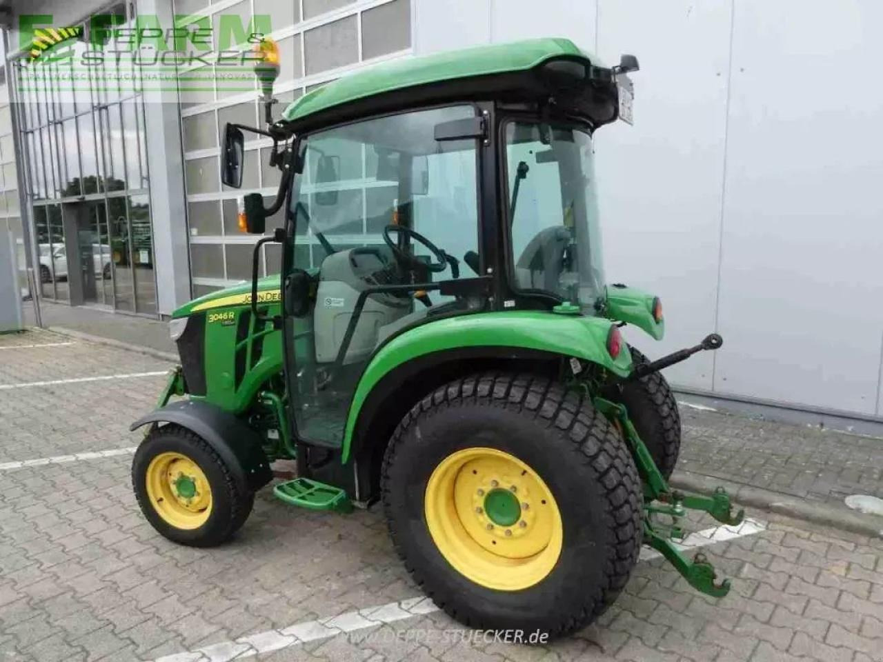 John Deere 3046r - Tracteur agricole: photos 2 John Deere 3046r - Tracteur agricole: photos 2