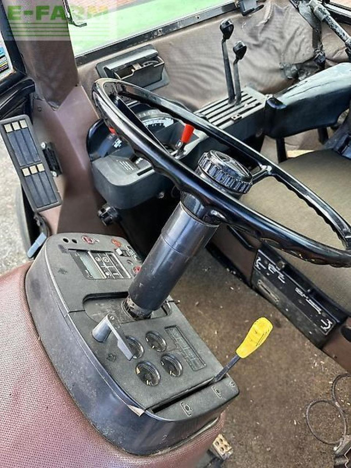 Tracteur agricole John Deere 4050 klima fronthubwerk: photos 14 Tracteur agricole John Deere 4050 klima fronthubwerk: photos 14