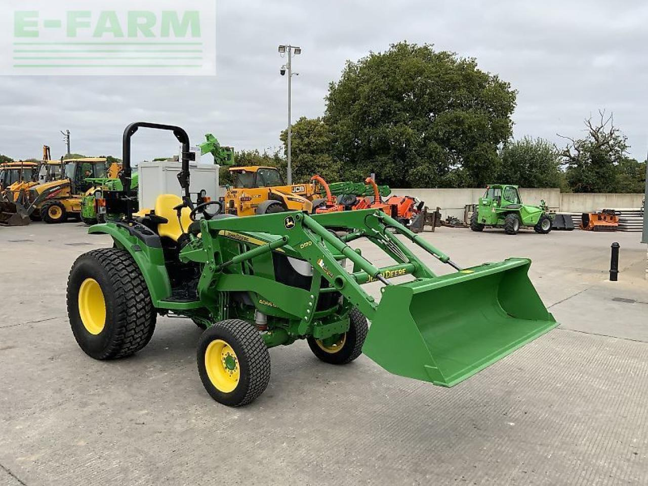 John Deere 4066m tractor (st24240) - Tracteur agricole: photos 3 John Deere 4066m tractor (st24240) - Tracteur agricole: photos 3