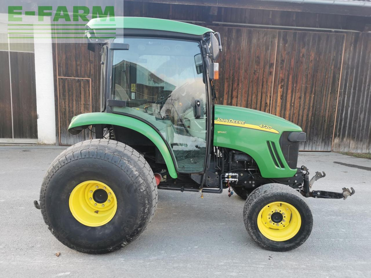 John Deere 4720 - Tracteur agricole: photos 4 John Deere 4720 - Tracteur agricole: photos 4