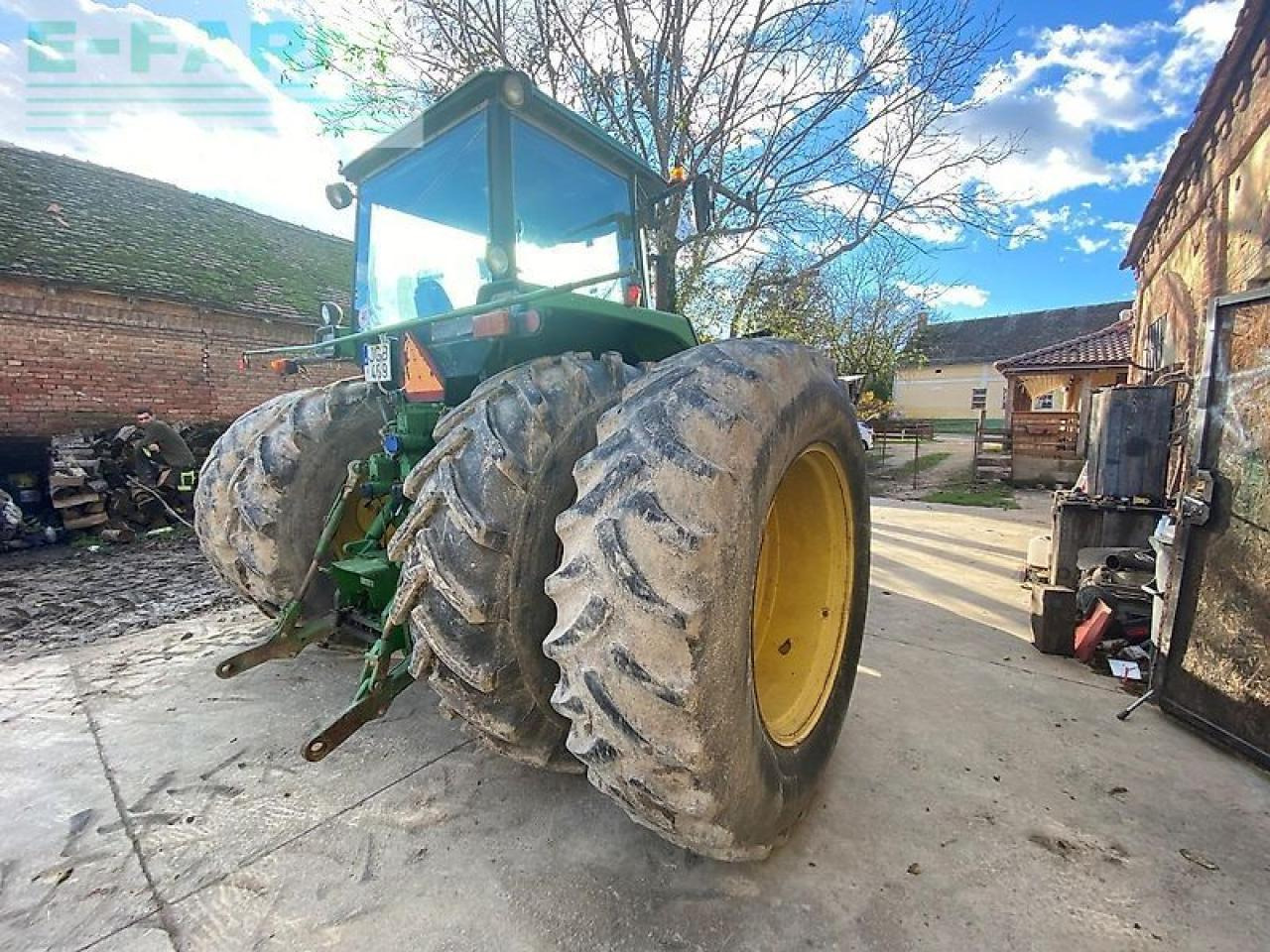 John Deere 4755 - Tracteur agricole: photos 4 John Deere 4755 - Tracteur agricole: photos 4