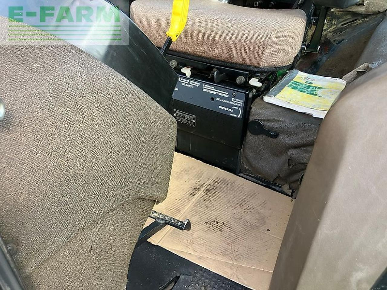 Tracteur agricole John Deere 4955: photos 28 Tracteur agricole John Deere 4955: photos 28