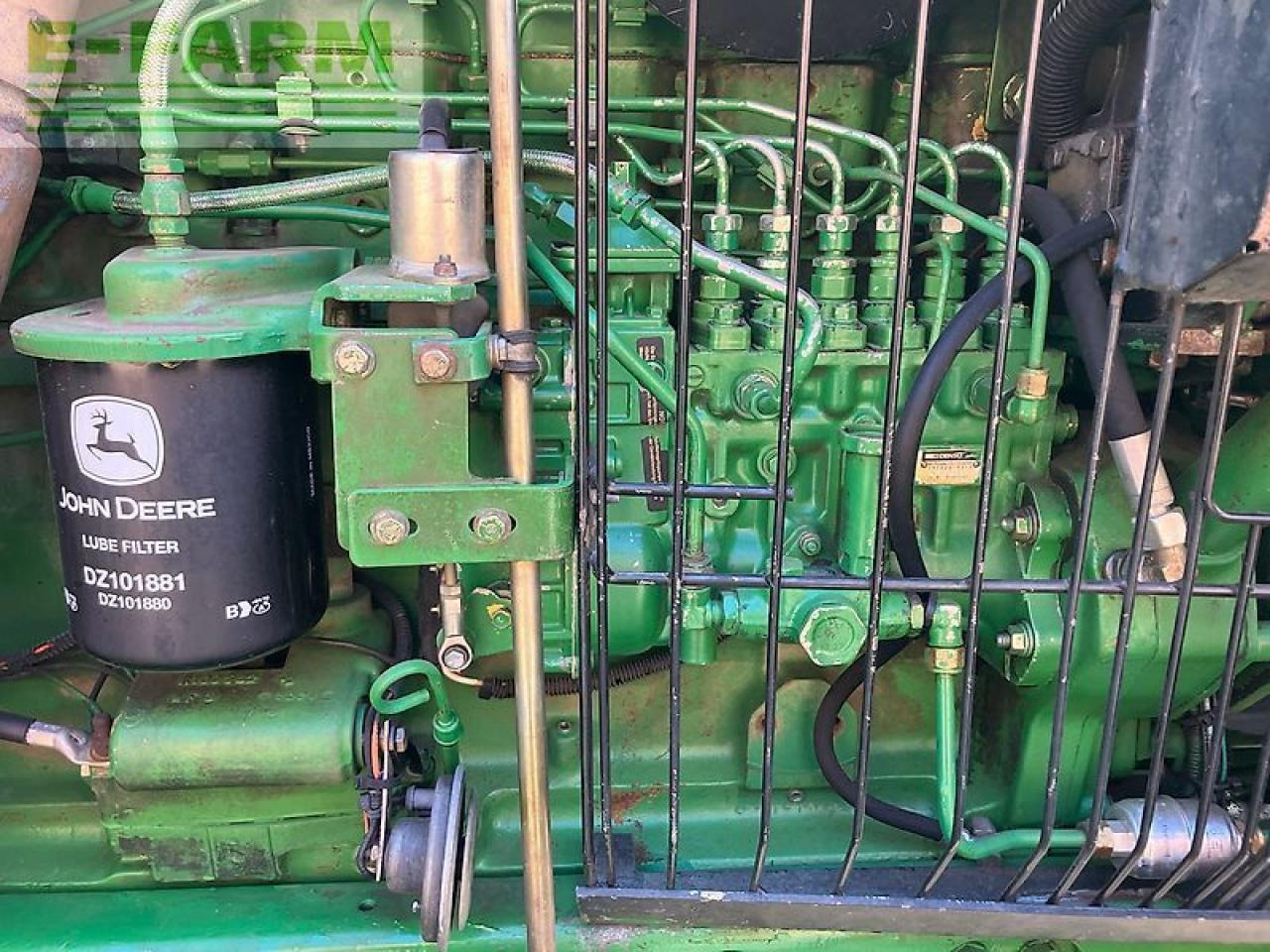 Tracteur agricole John Deere 4955: photos 23 Tracteur agricole John Deere 4955: photos 23