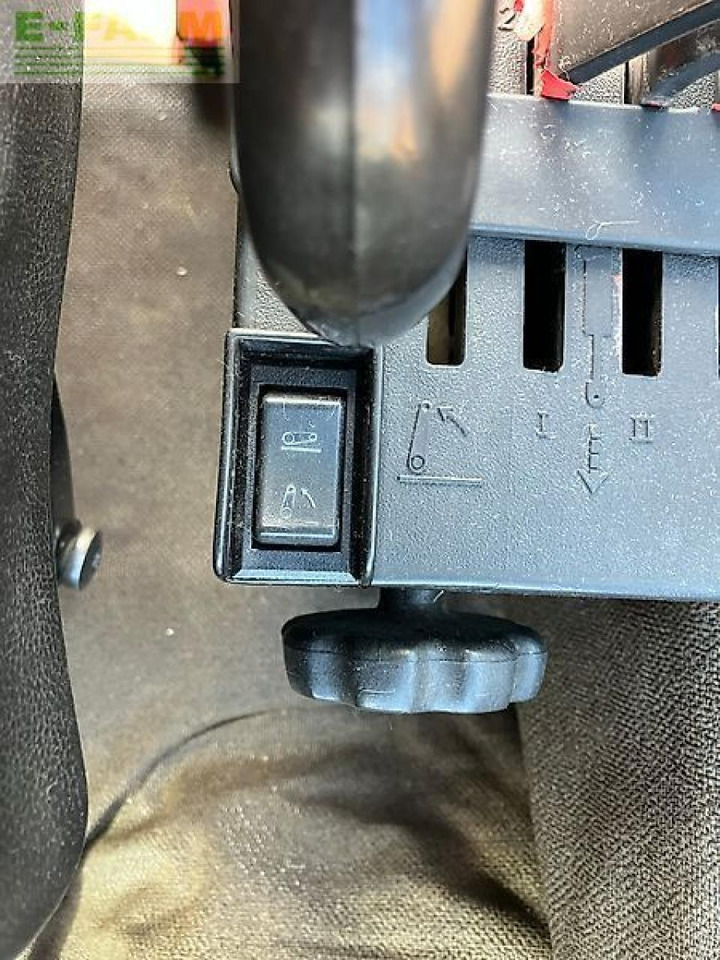 Tracteur agricole John Deere 4955: photos 25 Tracteur agricole John Deere 4955: photos 25