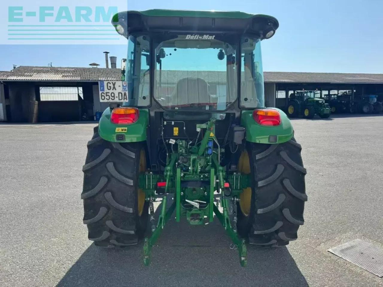 John Deere 5075e - Tracteur agricole: photos 5 John Deere 5075e - Tracteur agricole: photos 5