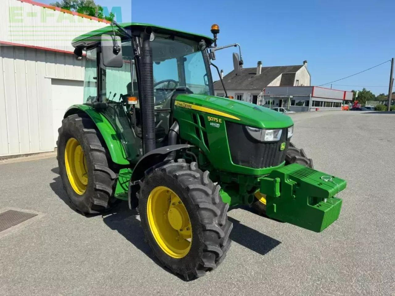 John Deere 5075e - Tracteur agricole: photos 1 John Deere 5075e - Tracteur agricole: photos 1