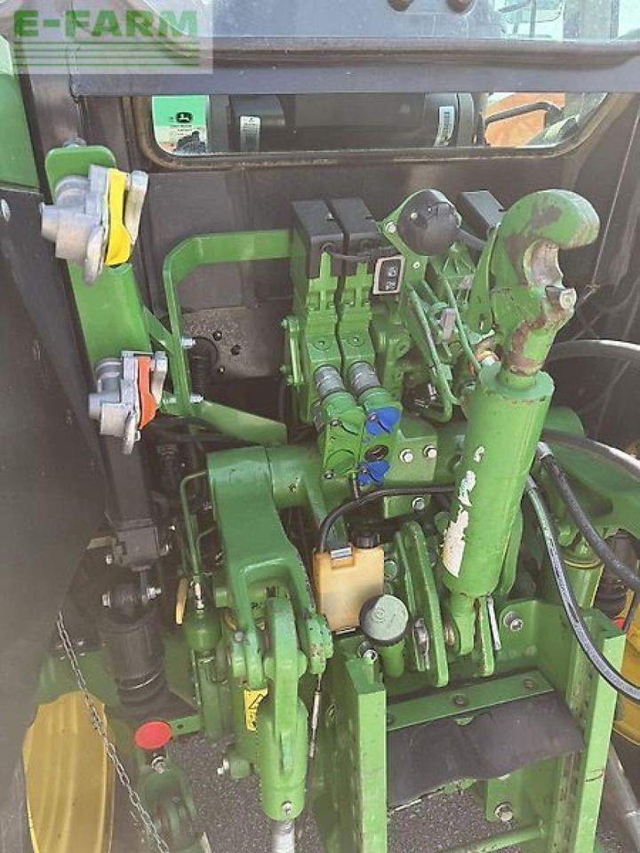 John Deere 5090 r - Tracteur agricole: photos 5 John Deere 5090 r - Tracteur agricole: photos 5