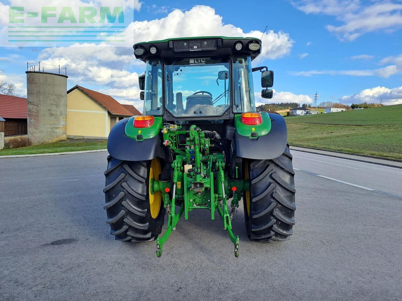 John Deere 5090r - Tracteur agricole: photos 4 John Deere 5090r - Tracteur agricole: photos 4