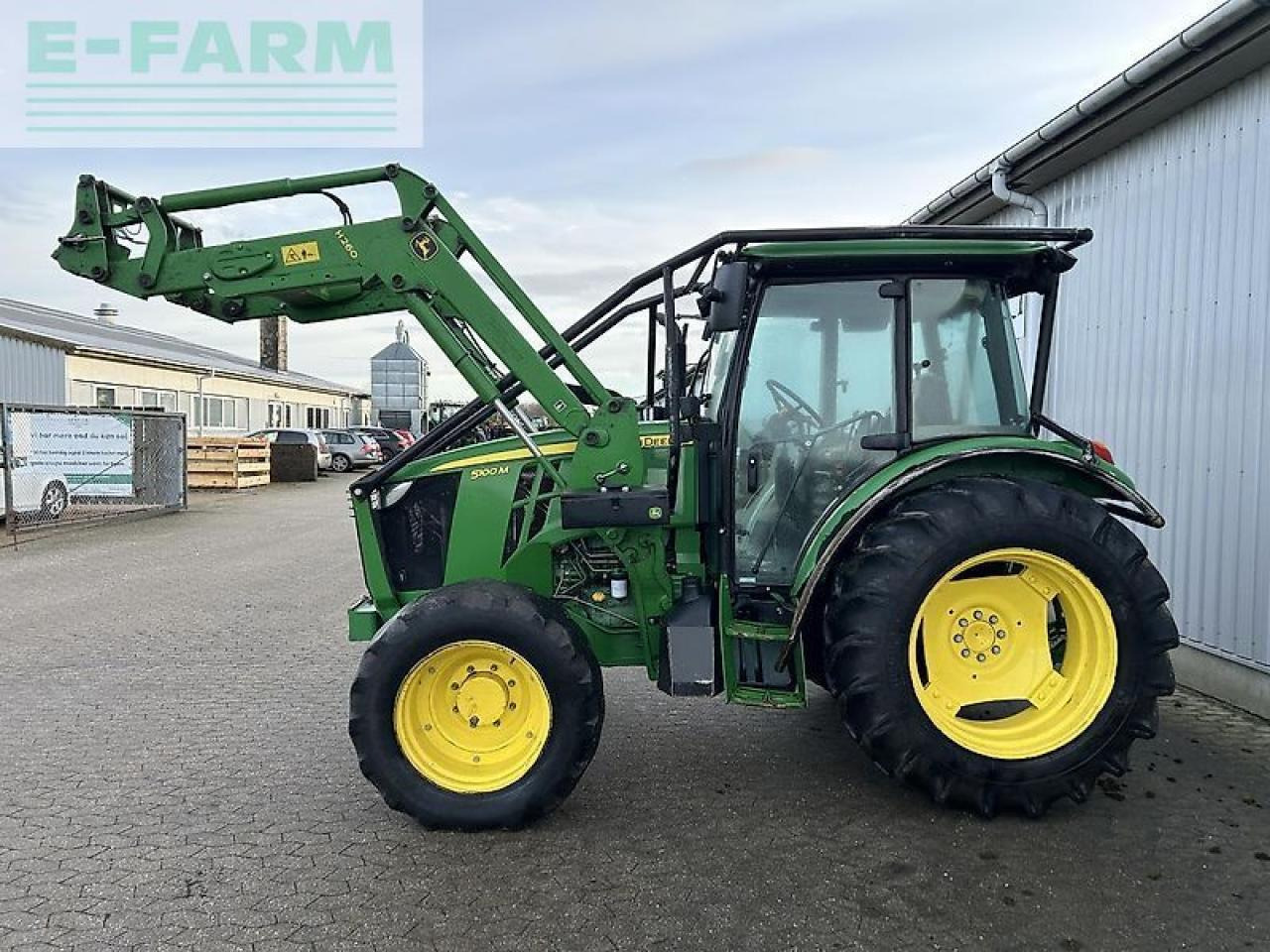 John Deere 5100m - Tracteur agricole: photos 2 John Deere 5100m - Tracteur agricole: photos 2