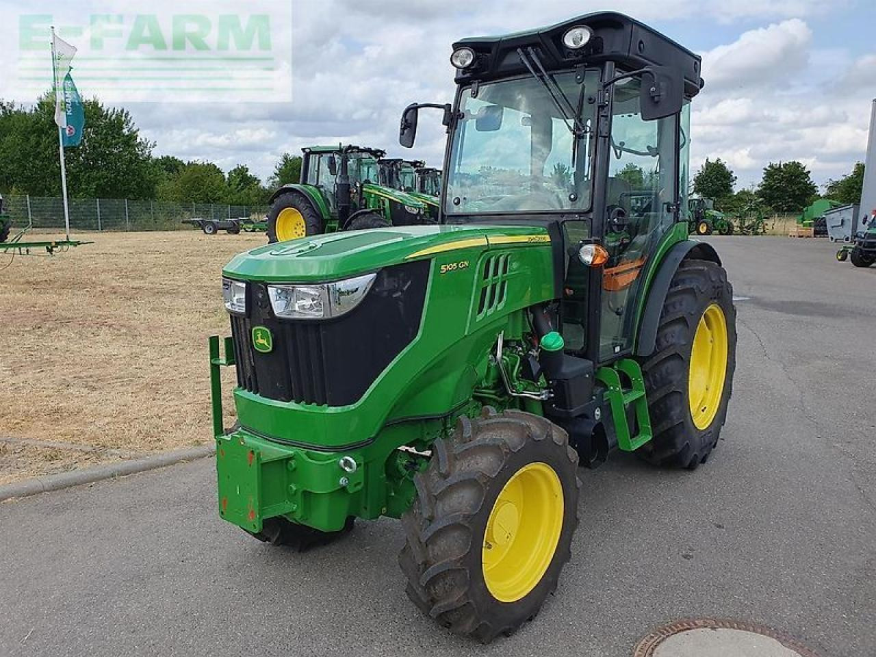 John Deere 5105gn stufe v - Tracteur agricole: photos 1 John Deere 5105gn stufe v - Tracteur agricole: photos 1