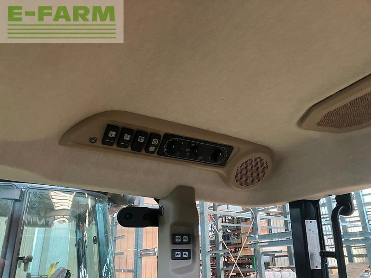 John Deere 5115gf - Tracteur agricole: photos 5 John Deere 5115gf - Tracteur agricole: photos 5