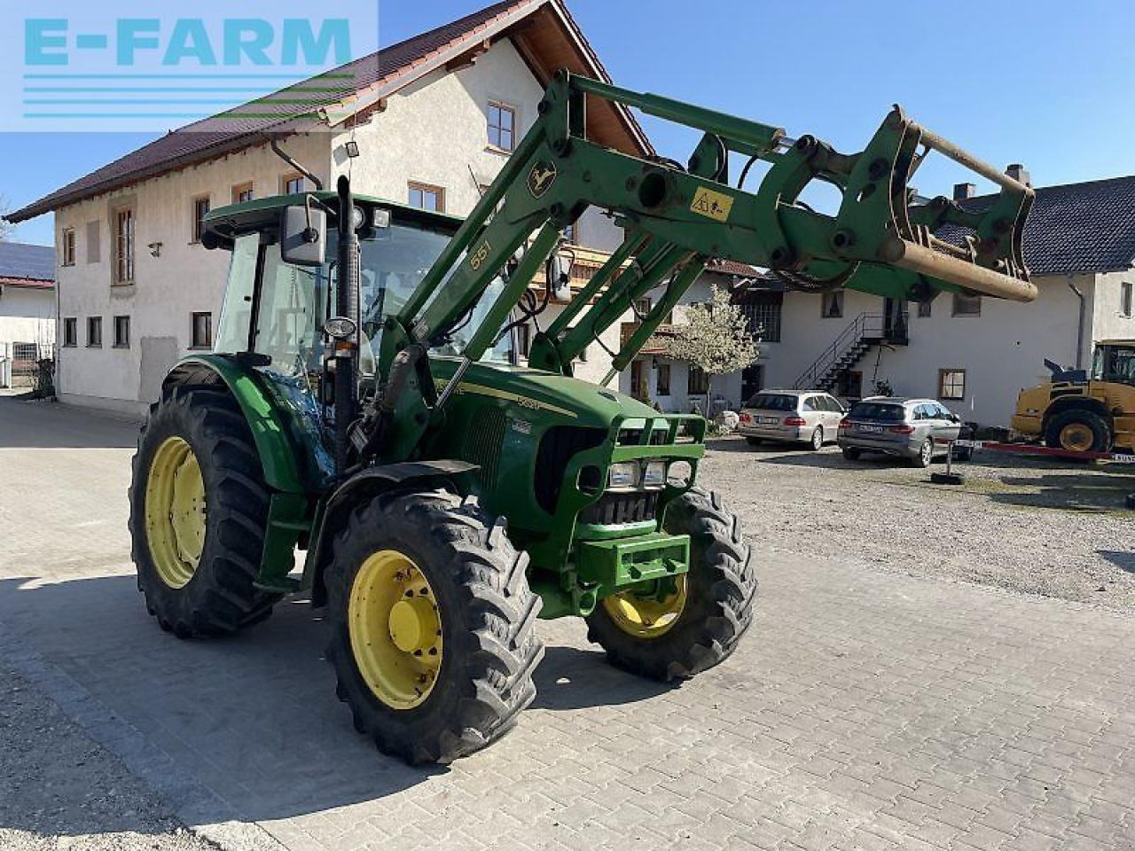 John Deere 5620 fl premium - Tracteur agricole: photos 1 John Deere 5620 fl premium - Tracteur agricole: photos 1