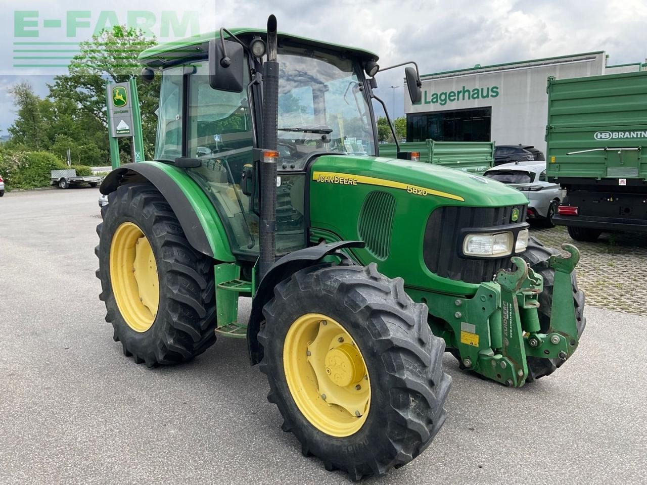 John Deere 5820 - Tracteur agricole: photos 4 John Deere 5820 - Tracteur agricole: photos 4