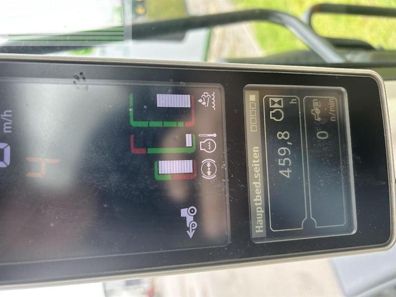 Tracteur agricole John Deere 6090m: photos 7 Tracteur agricole John Deere 6090m: photos 7