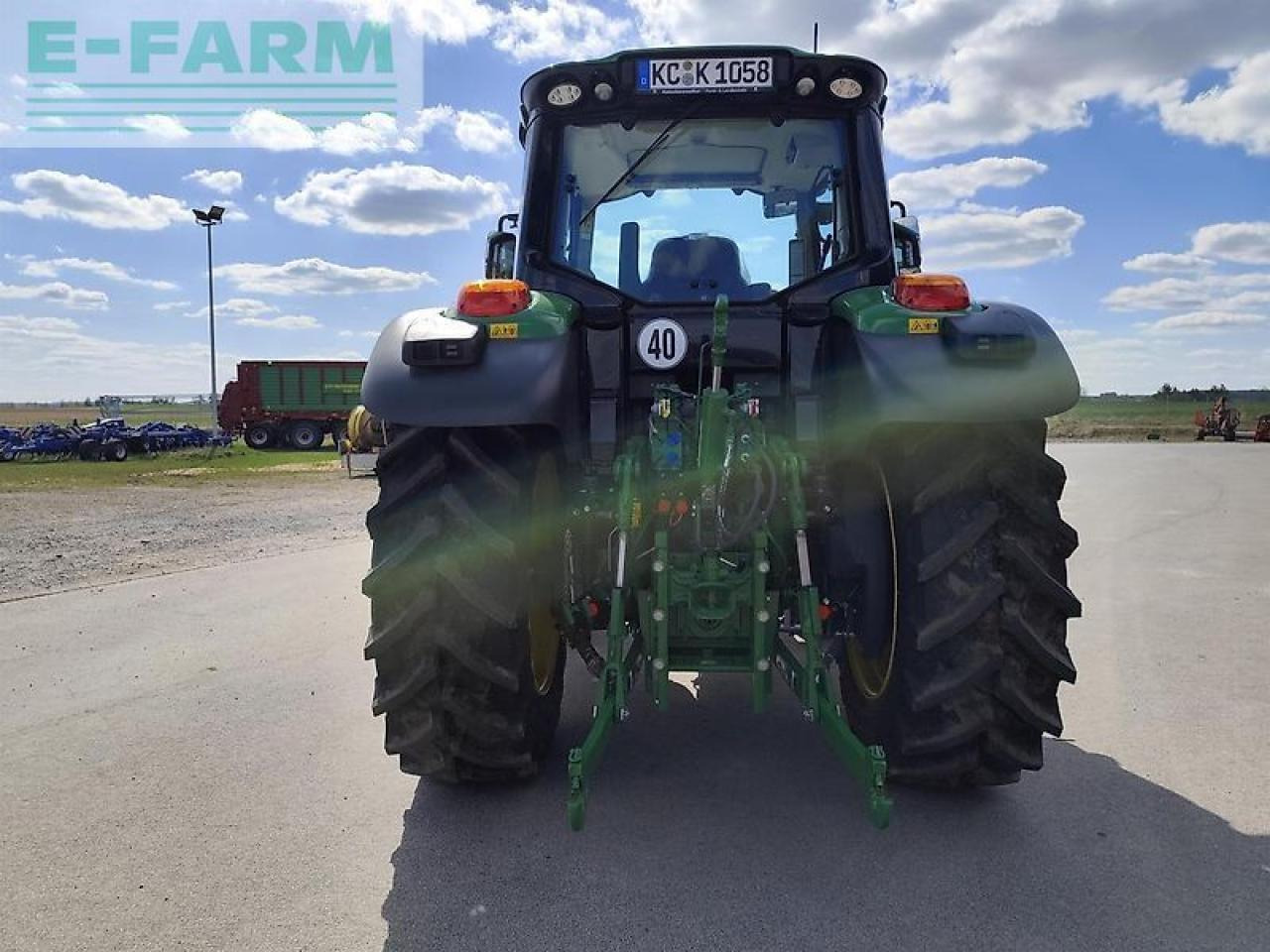 John Deere 6100m - Tracteur agricole: photos 5 John Deere 6100m - Tracteur agricole: photos 5