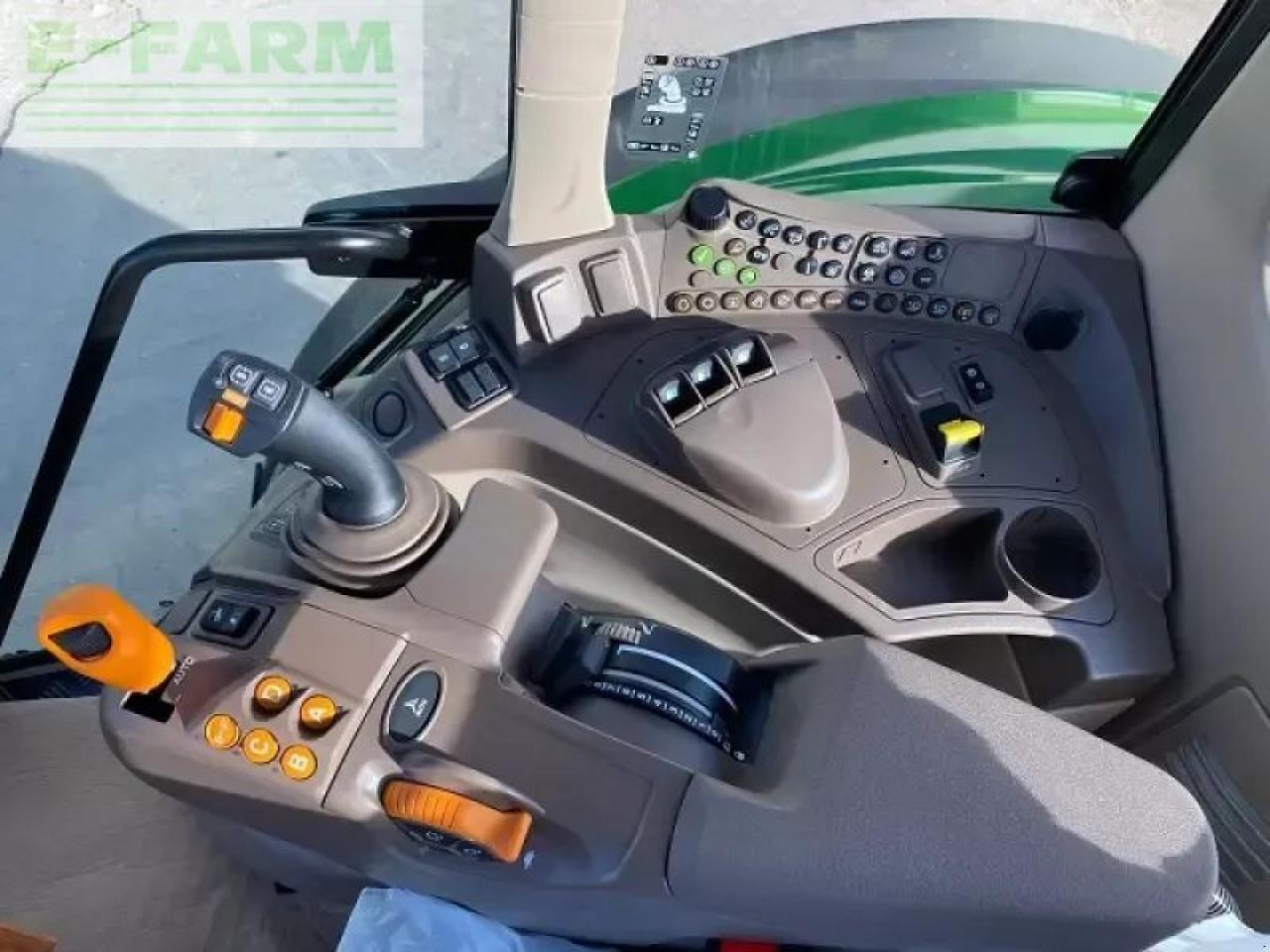 Tracteur agricole John Deere 6100m: photos 6